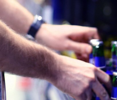 Retail professional stocking bottles